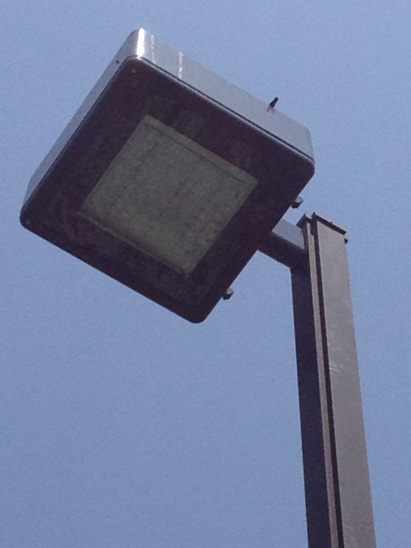 Replace metal halide to LED from existing pole